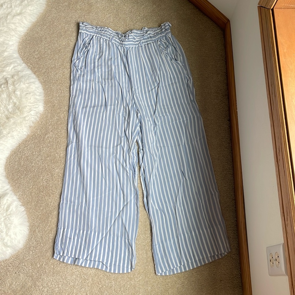 Flowy pants